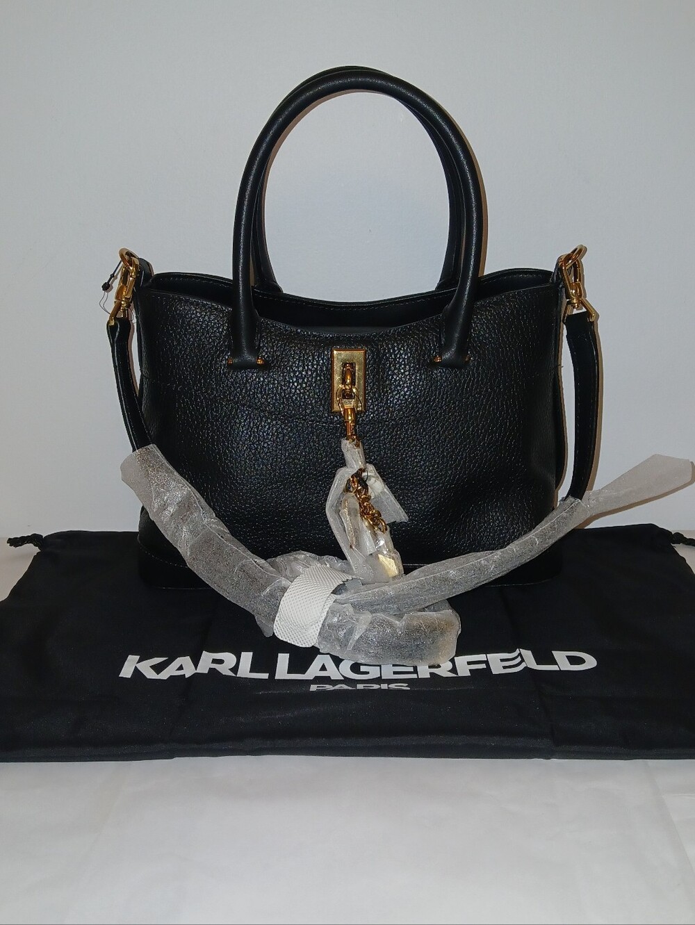 Leather Karl Lagerfeld Paris Gisele Ikon Charm Crossbody With Dustbag, Black - Picture 6 of 14